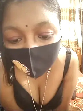 Snapshot of sumi_couele18 chatting on 7, 1, 2026 sumi couele18 online show from 7, 1, 2026