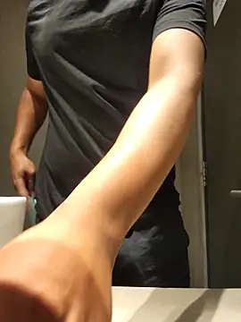 jerryrooh69 online show from 10, 4, 2026