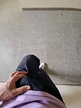 jerryrooh69 online show from 17, 4, 2026