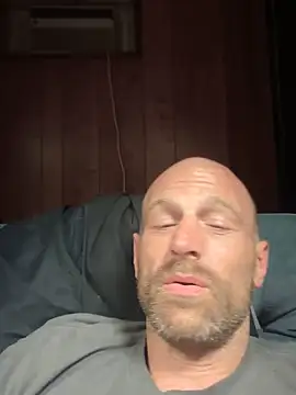 Snapshot of mechanicmark chatting on 7, 5, 2026 mechanicmark online show from 7, 5, 2026
