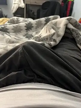 elpapigrande12 online show from 4, 2, 2026