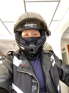 Scarlet auraa online show from 20, 3, 2026