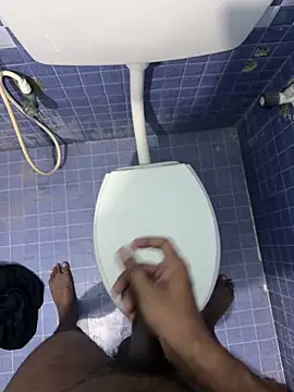 KneelForAlpha online show from 5, 4, 2026