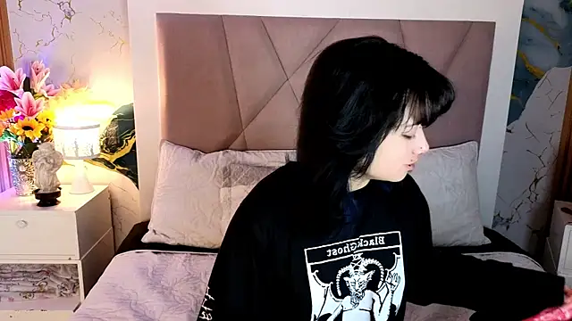 Sienna Desiree online show from 24, 6, 2026