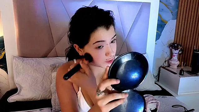 Sienna Desiree online show from 12, 6, 2026