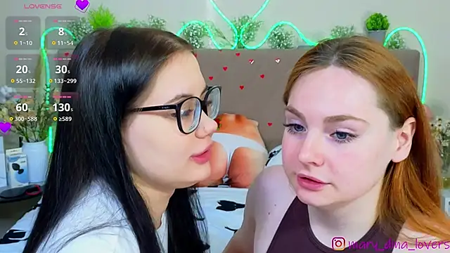 Mary Dina online show from 12, 4, 2026