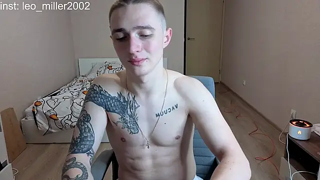 Snapshot of LEO__MILLER chatting on 20, 4, 2026 LEO MILLER online show from 20, 4, 2026
