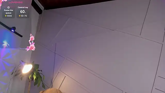 GabiSaenz  online show from 17, 4, 2026