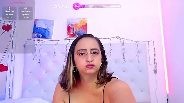 queendesiree  online show from 26, 2, 2026