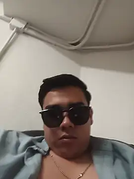 Yosoyelmismo-6737 online show from 24, 6, 2026