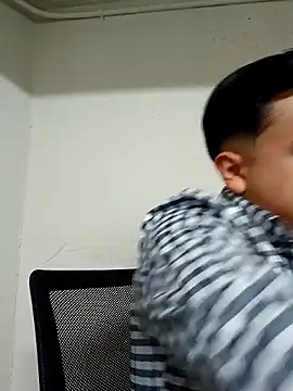 Yosoyelmismo-6737 online show from 8, 2, 2026