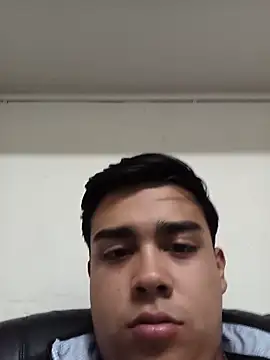 Yosoyelmismo-6737 online show from 25, 5, 2026