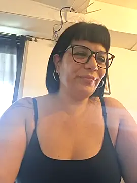 angielove1905 online show from 9, 2, 2026