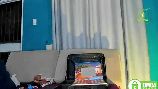 Snapshot of duathelastmilk chatting on 28, 4, 2026 duathelastmilk online show from 28, 4, 2026