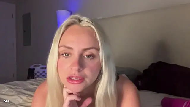 babymiaaaa online show from 20, 2, 2026