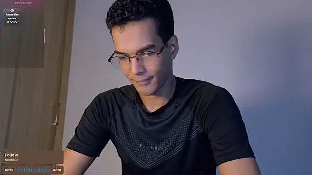 Pikashu7u7 online show from 6, 2, 2026