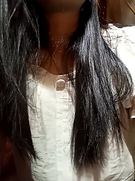 Hiniyk2 online show from 5, 4, 2026