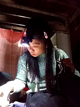 Hiniyk2 online show from 2, 2, 2026