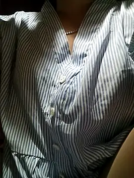 Hiniyk2 online show from 15, 4, 2026