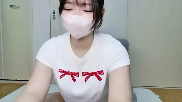 Snapshot of naru-chaaan chatting on 20, 5, 2026 naru-chaaan online show from 20, 5, 2026