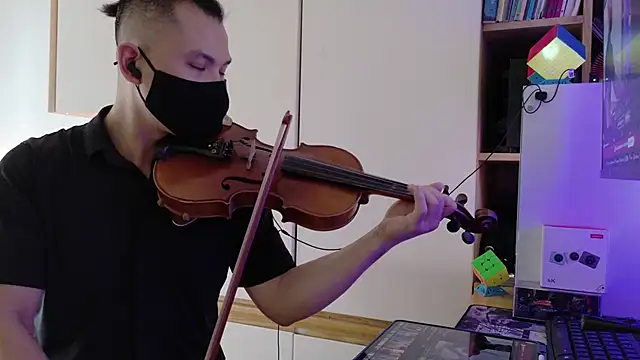 OnlyHand9x online show from 17, 4, 2026