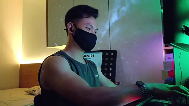Snapshot of OnlyHand9x chatting on 26, 5, 2026 OnlyHand9x online show from 26, 5, 2026