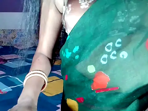 Snapshot of ADHYA__ chatting on 13, 5, 2026 ADHYA online show from 13, 5, 2026