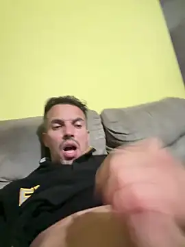 Snapshot of Naldopaugrand chatting on 2, 3, 2026 Naldopaugrand online show from 2, 3, 2026