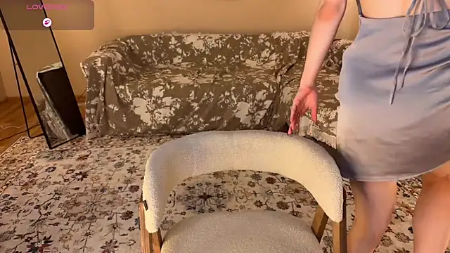 E1ara online show from 13, 4, 2026