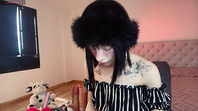Snapshot of Diamond__cherry69 chatting on 17, 6, 2026 Diamond cherry69 online show from 17, 6, 2026