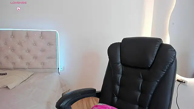 Diamond  cherry69 online show from 18, 2, 2026