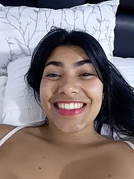 FatimaVelvet online show from 20, 2, 2026