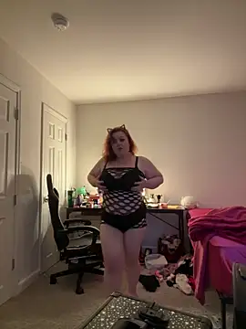 KittyCreamKisses online show from 7, 3, 2026