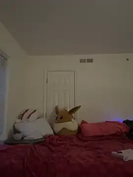 KittyCreamKisses online show from 22, 4, 2026