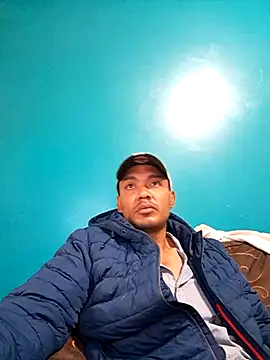 latinomoreno95 online show from 24, 6, 2026