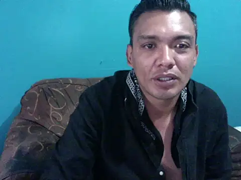 latinomoreno95 online show from 6, 4, 2026