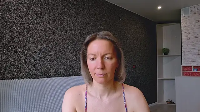 Snapshot of Amanda_Luxe chatting on 2, 5, 2026 Amanda Luxe online show from 2, 5, 2026