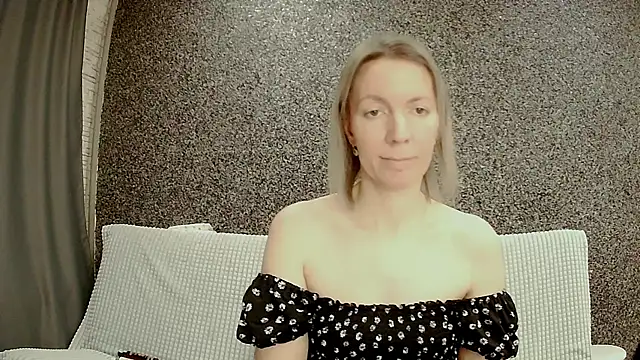 Amanda Luxe online show from 17, 1, 2026