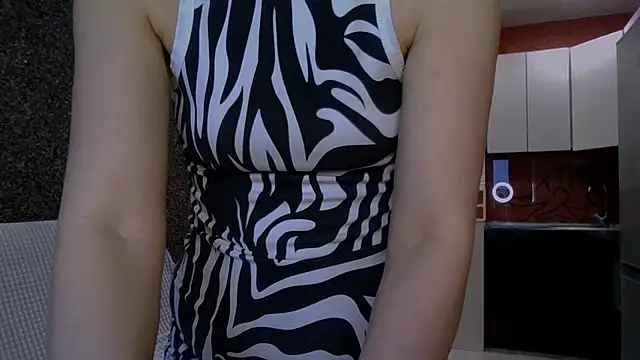 Amanda Luxe online show from 6, 2, 2026