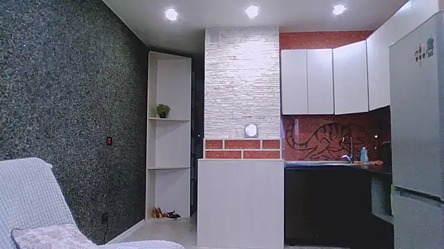 Amanda Luxe online show from 23, 2, 2026