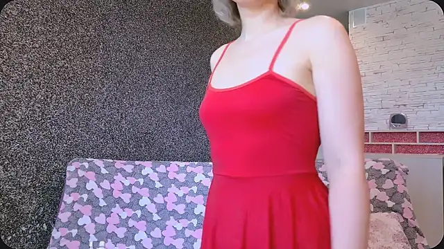 Snapshot of Amanda_Luxe chatting on 4, 6, 2026 Amanda Luxe online show from 4, 6, 2026
