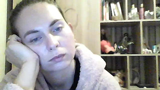 VikiLove765 online show from 7, 1, 2026