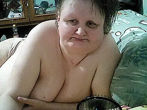 nataly4560 online show from 19, 4, 2026