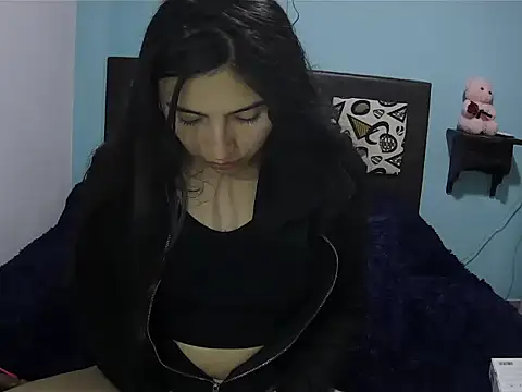 Snapshot of Emily_Gree chatting on 13, 5, 2026 Emily Gree online show from 13, 5, 2026