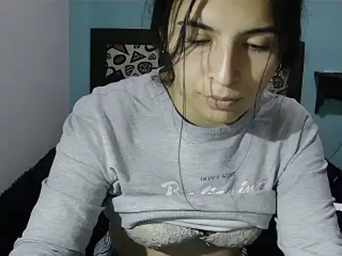 Snapshot of Emily_Gree chatting on 16, 5, 2026 Emily Gree online show from 16, 5, 2026