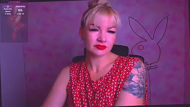 Snapshot of Madonna_Fire chatting on 21, 6, 2026 Madonna Fire online show from 21, 6, 2026