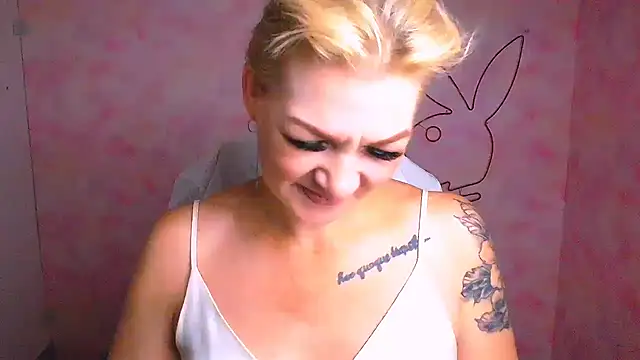Snapshot of Madonna_Fire chatting on 11, 7, 2026 Madonna Fire online show from 11, 7, 2026
