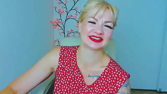 Snapshot of Madonna_Fire chatting on 28, 6, 2026 Madonna Fire online show from 28, 6, 2026