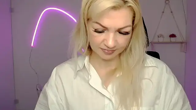 Madonna Fire online show from 19, 4, 2026