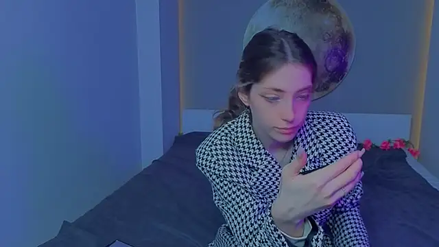 BrianneMallory online show from 5, 3, 2026